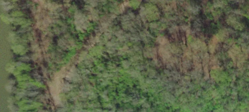 Secluded Lakefront Residential Lot