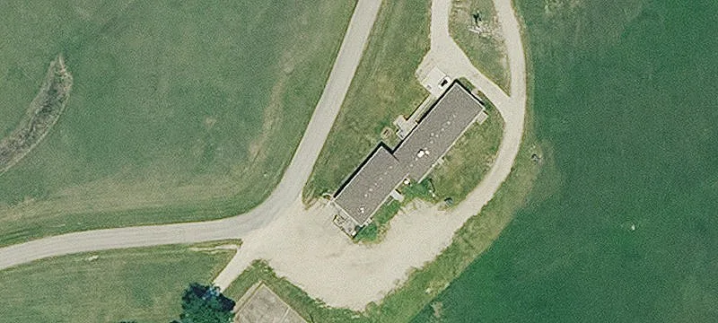 Lakefront Restaurant and Bar