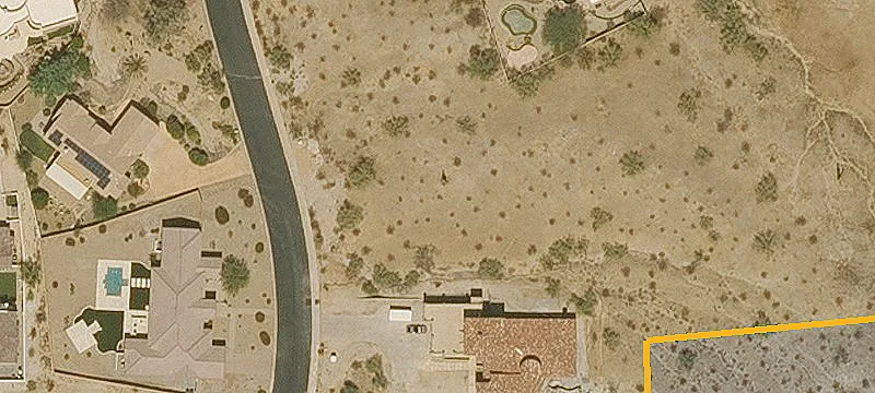 Residential Land Lot in Estrella