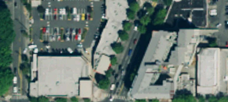 Retail Center Inline Space