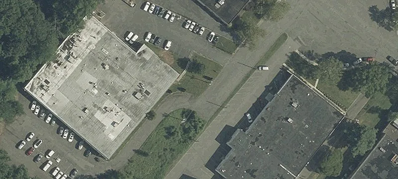Multitenant Office Building