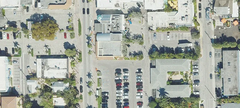 Modern Mixed-Use Work-Live Space