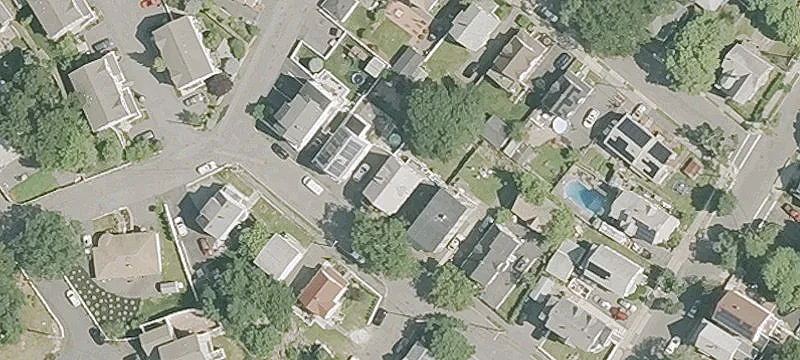 Two-Bedroom Unit with Private Driveway