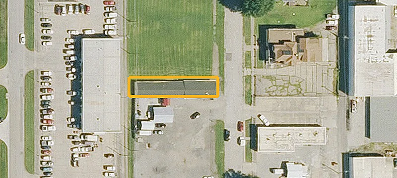Flex Warehouse with Overhead Doors