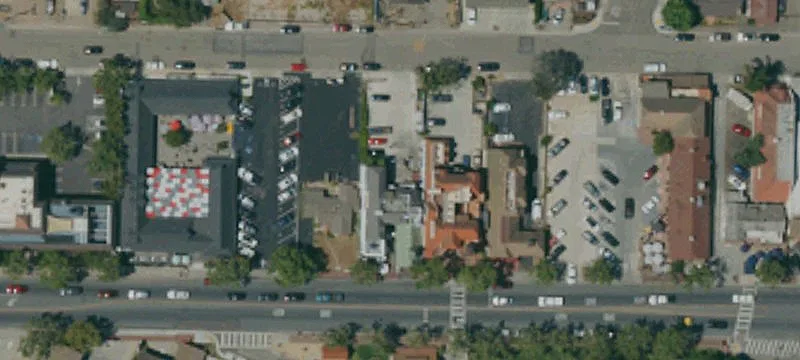 Mixed-Use Landmark Building