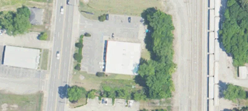 Leased Auto Parts Retail Building