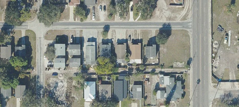 Two-Unit Duplex With Private Parking