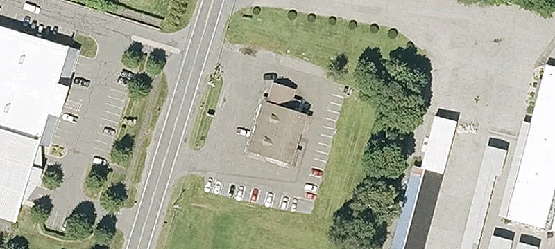 Takeout Restaurant Drive-Up Space