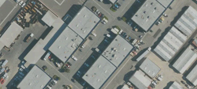 Free-Standing Warehouse with Loading