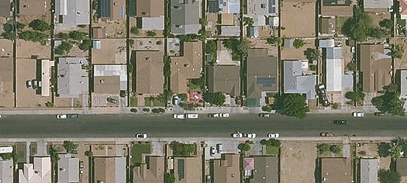 Restaurant Building at Signalized Intersection