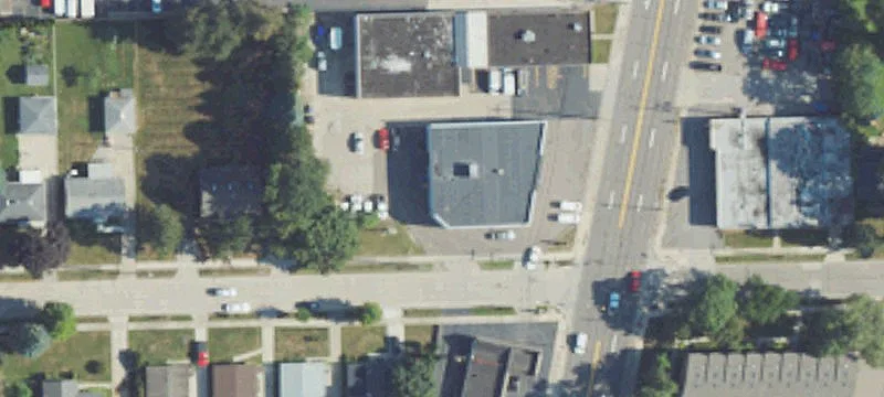 Freestanding Retail/Office Building with Bay Door