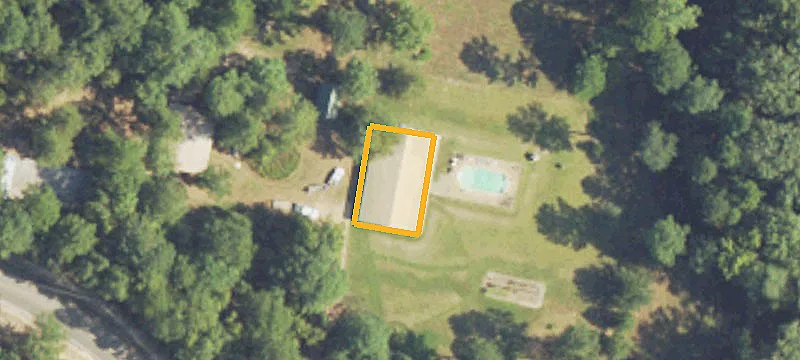 Rural Waterfront Acreage with House Pad