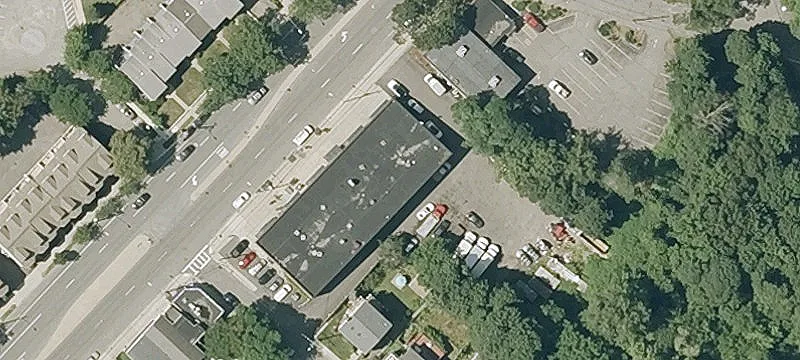 Walkable Retail Storefronts