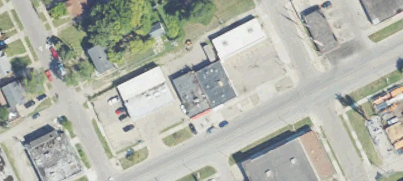 Mixed-Use Building with Flexible Layout