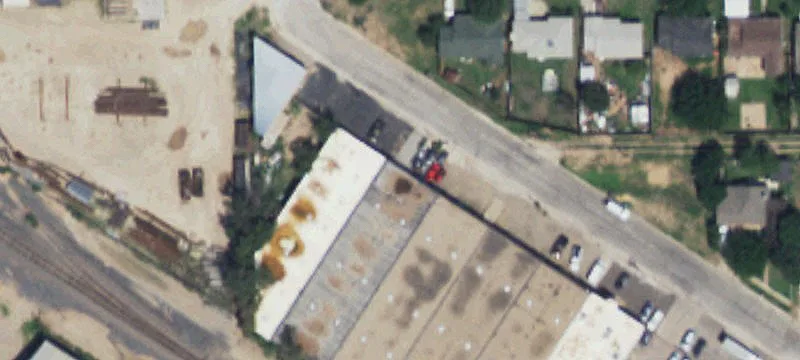 Office/Warehouse with Dock-High Loading