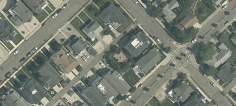 Duplex with Rooftop Deck