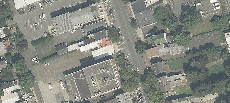 Upgraded Retail and Office Building