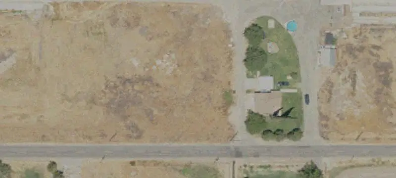 Commercial Agricultural Land