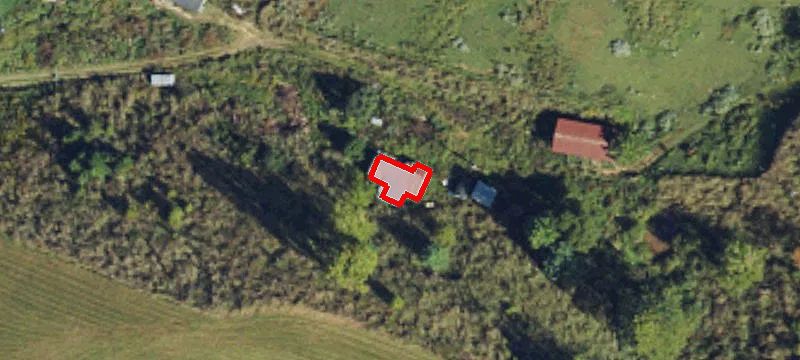 Horse-Friendly Farm with Two Homes
