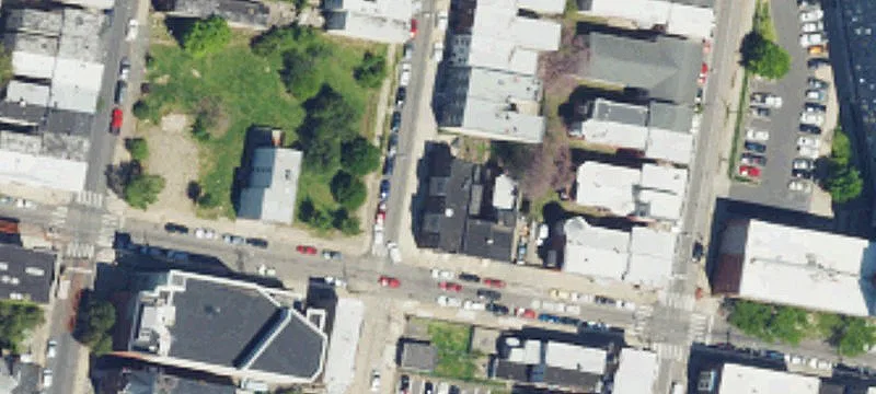 Corner Triplex Student Housing