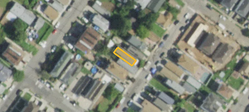 Non-Buildable Land Lot