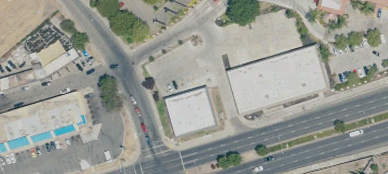 Signalized Corner Retail NNN