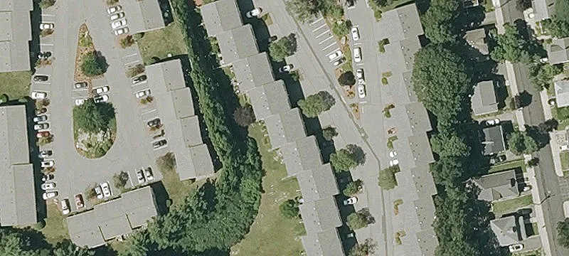 Townhouse with Private Deck