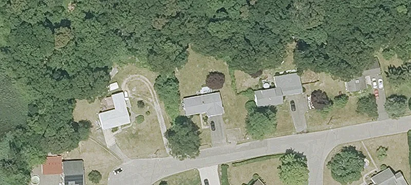 Side-by-Side Two-Family Ranch