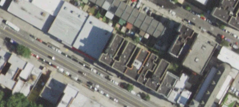 Former Electronics Retail Store