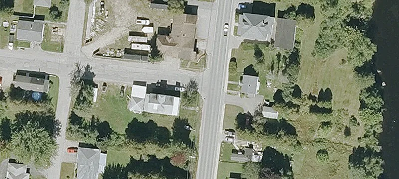 Automotive Service and Office Property