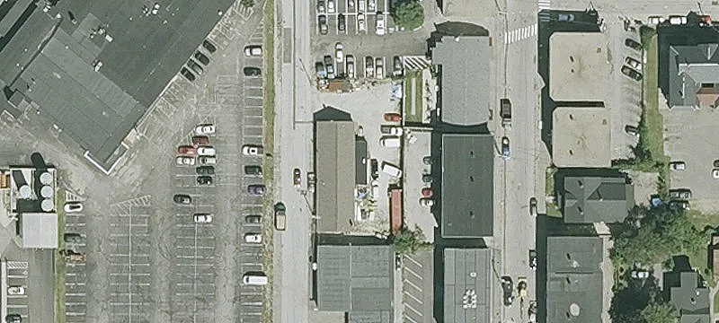 Contractor Garage and Warehouse