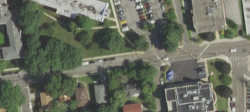 Single-Story Retail Strip Center