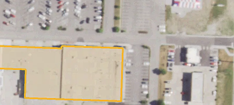 Multi-Tenant Retail Marketplace