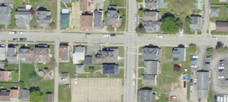 Vacant Triplex with Ample Parking