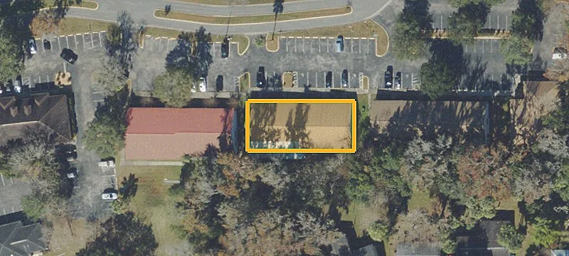 Buildable Development Lot on 17th St