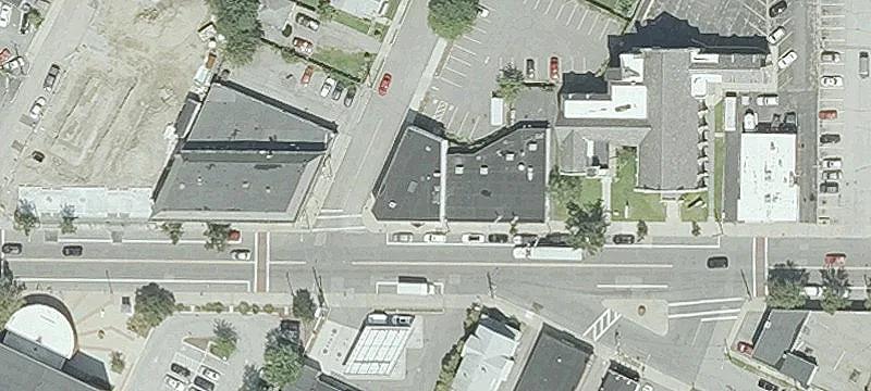 Retail Building with Interstate Access