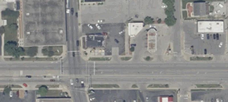Retail Storefront with In-Place Tenant