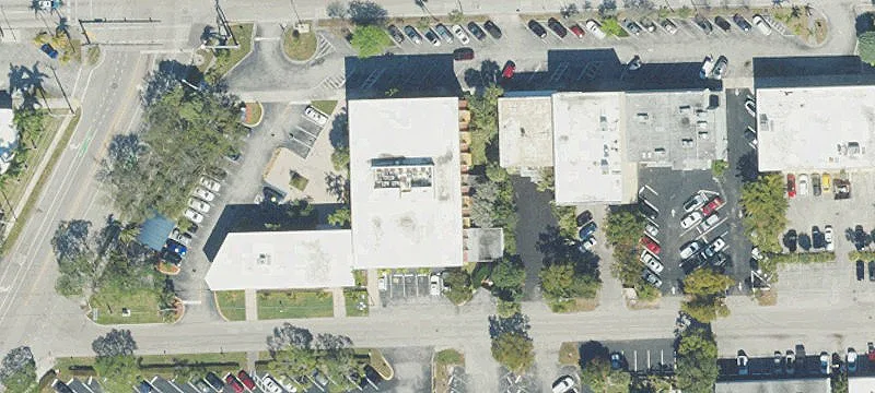 Signalized Corner Office Location