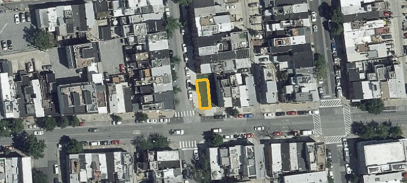 Side-by-Side Mixed-Use Land Lots