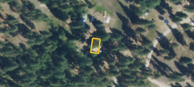Private Land Parcel with Shop