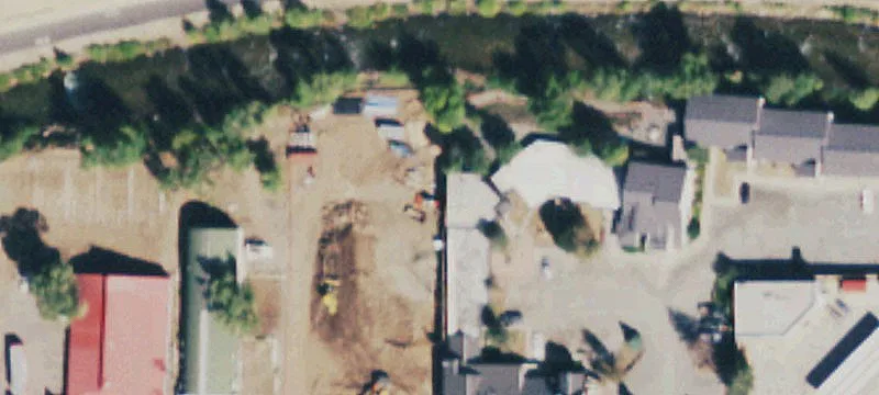 Creekside Retail and Land