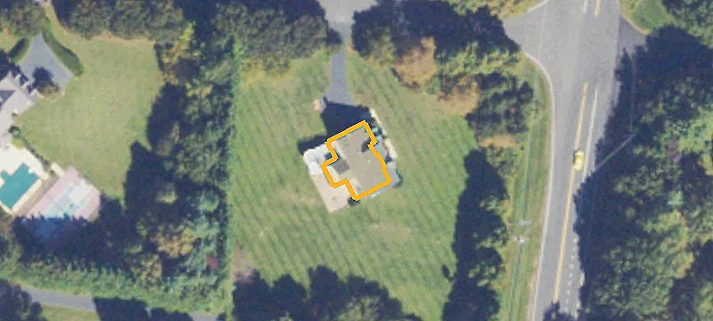 Cul-de-Sac Residential Lot