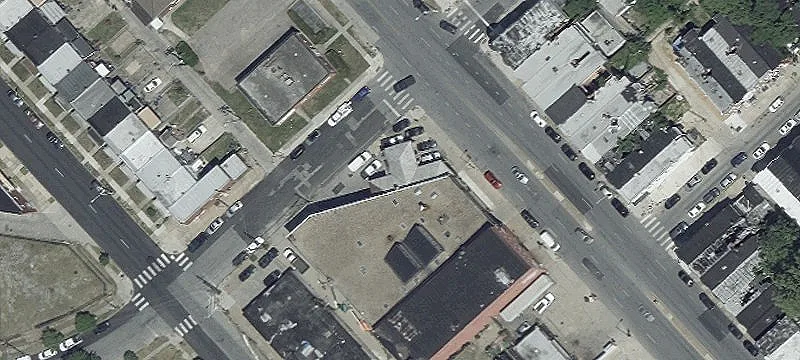 Single-Story Automotive Repair Building