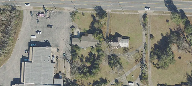 Detached Restaurant Building