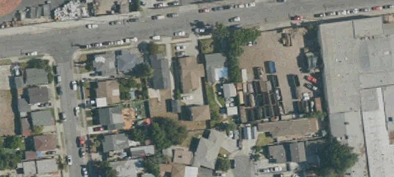 Updated Triplex with Garages