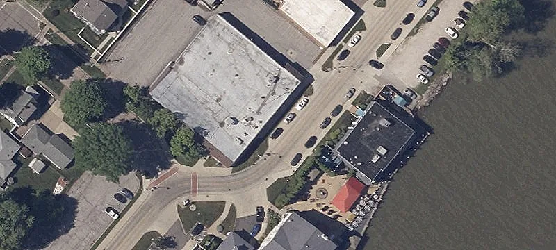 Bowling Alley & Lounge Building