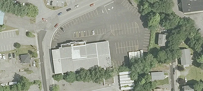 Single-Story Cinema with Mezzanine