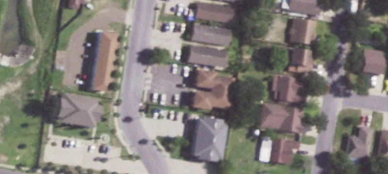 8-Unit Apartment Building