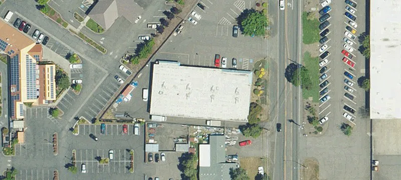 Retail Building Near Major Intersection