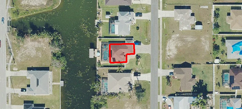 Well-Maintained Duplex with Two Units